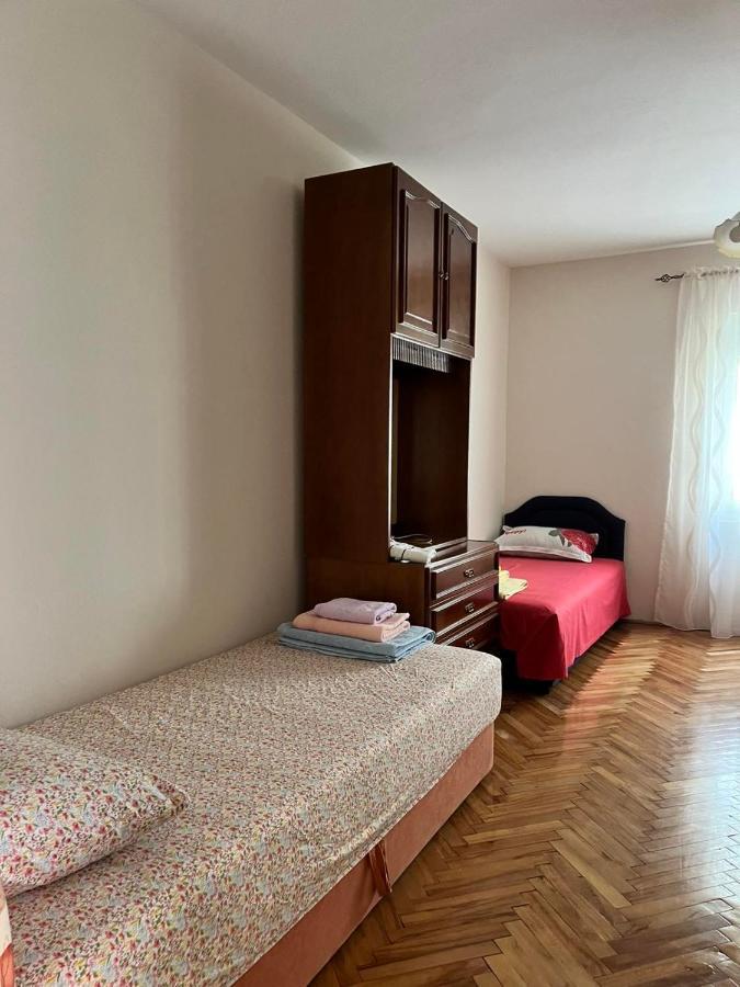 Gorica Hill Apartment พอดโกริกา ภายนอก รูปภาพ